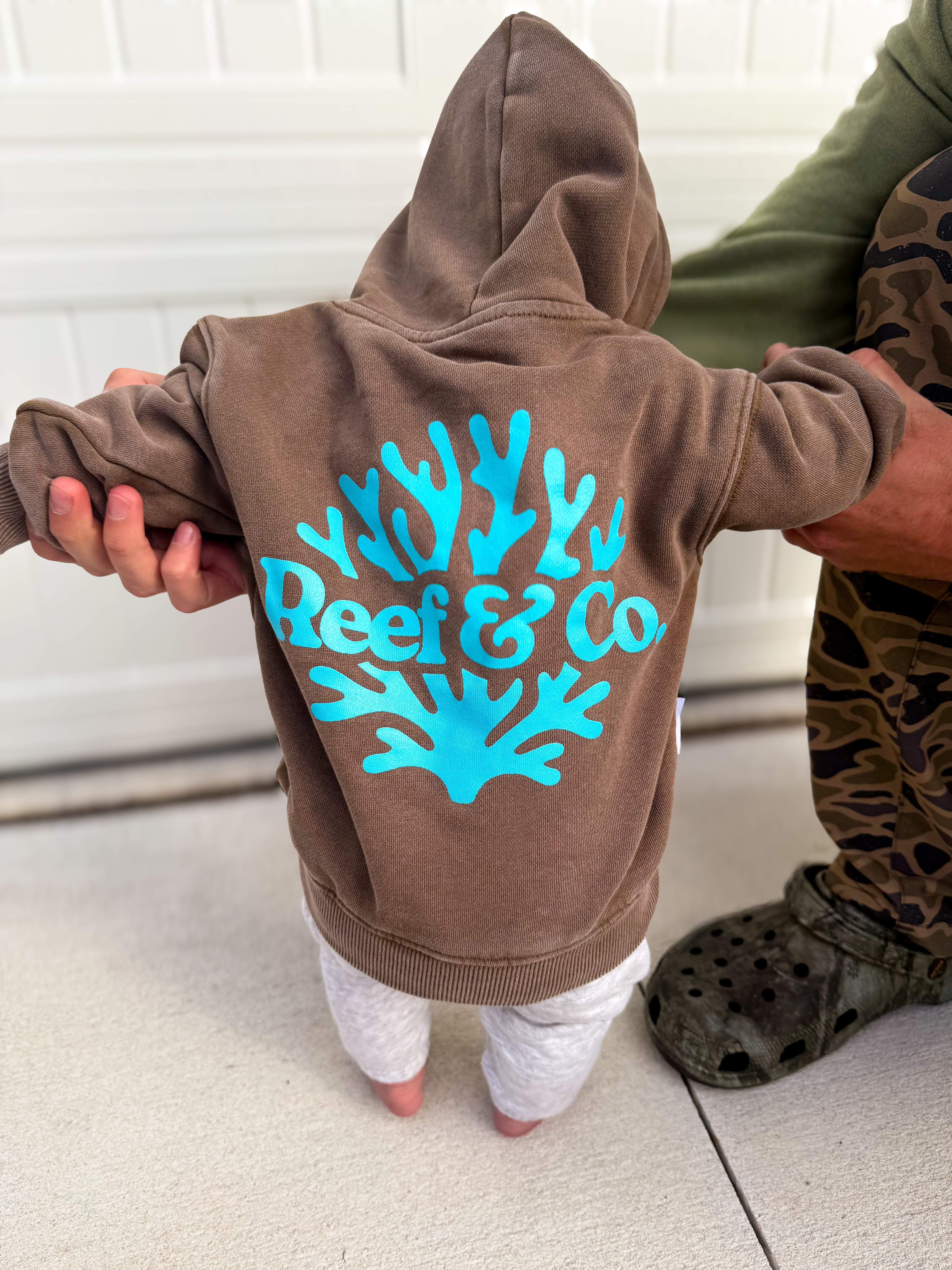 Coastal Hoodie-Acid Wash Brown